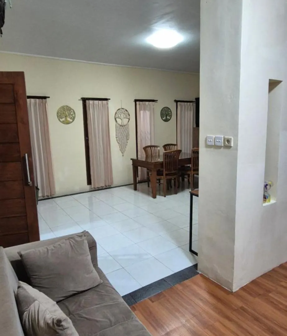 Family Tropic Guest House Jimbaran-Bali